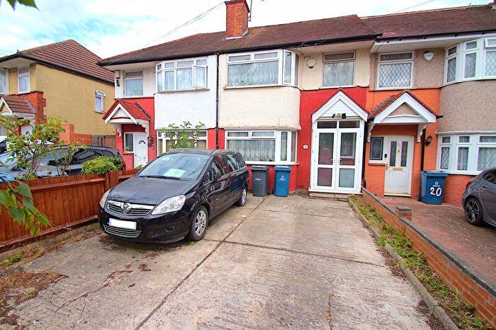 3 Bedroom Semi-Detached House For Sale In Torbay Road, HA2