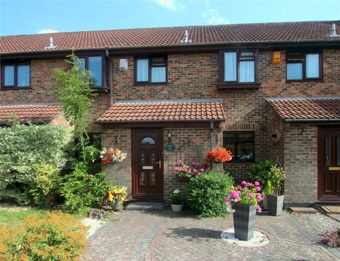 3 Bedroom Terraced House For Sale In Russell Drive, Stanpit, Christchurch, Dorset, BH23