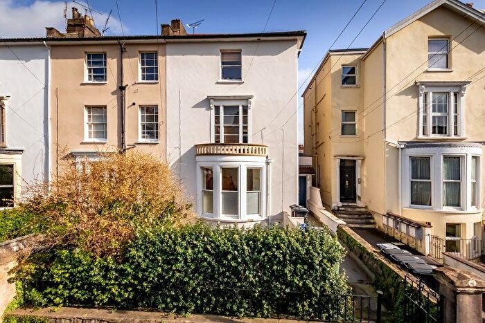 1 Bedroom Flat For Sale In Hampton Park, Redland, Bristol, BS6