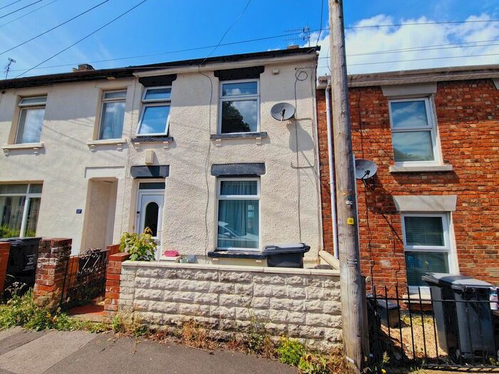 2 Bedroom Terraced House To Rent In Radnor Street, Old Town, Swindon, SN1
