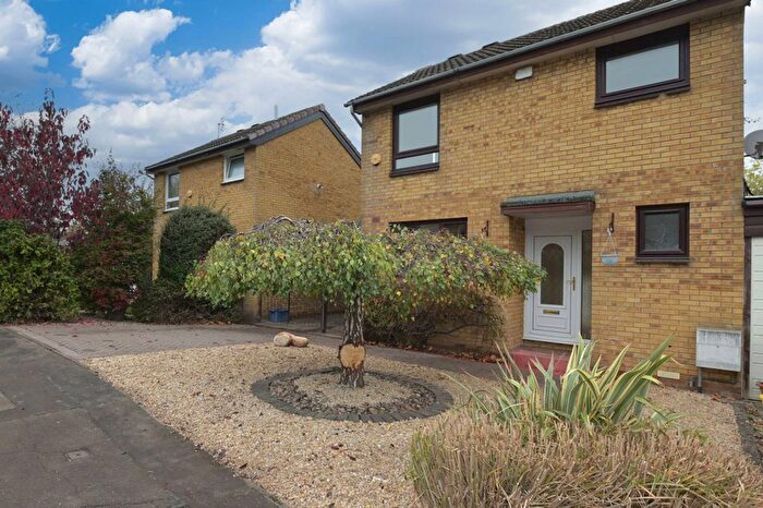 3 Bedroom Detached House For Sale In Hallcroft Park, Ratho, Newbridge, EH28