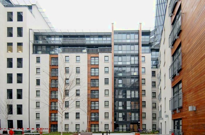 2 Bedroom Flat To Rent In Waterfront Plaza, Station Street, Nottingham, NG2