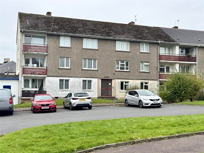 2 Bedroom Flat For Sale In Bosfield Road, East Kilbride, G74