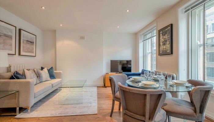 2 Bedroom Flat To Rent In Nottingham Place, Marylebone, W1U
