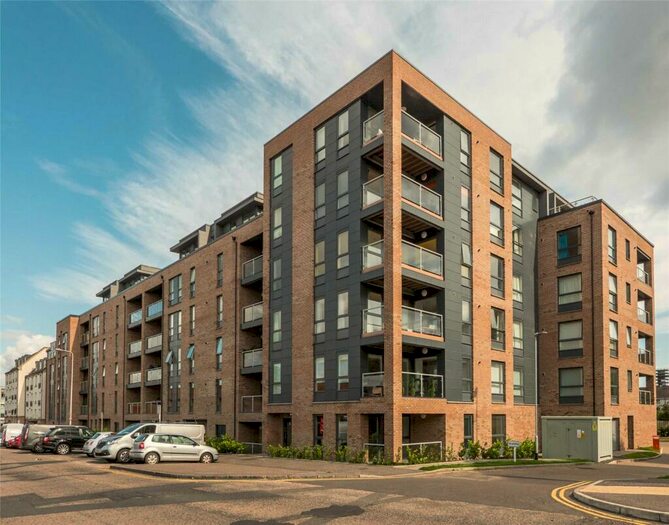 2 Bedroom Flat To Rent In Annandale Street, Edinburgh, EH7