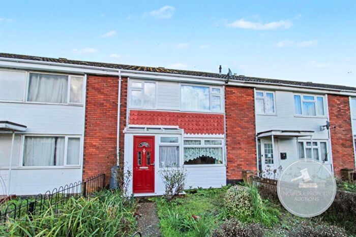 2 Bedroom Terraced House For Sale In Hope Court, King's Lynn, Norfolk, PE30