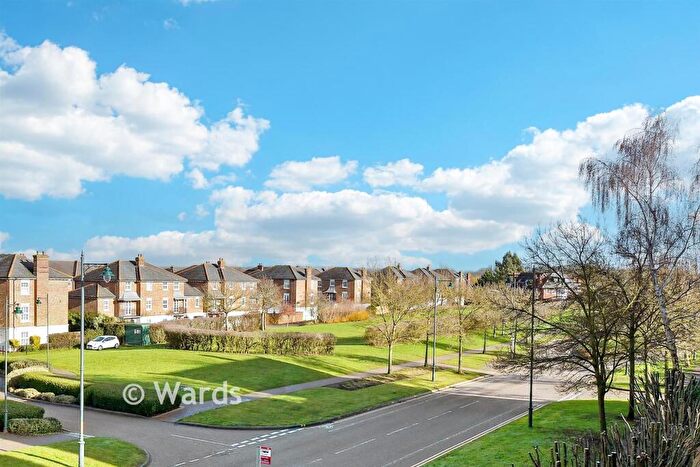 2 Bedroom Duplex For Sale In Winston Avenue, Kings Hill, West Malling, Kent, ME19