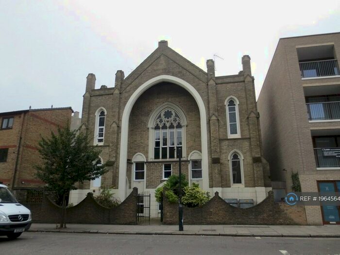 2 Bedroom Flat To Rent In Chapelgate, London, E2