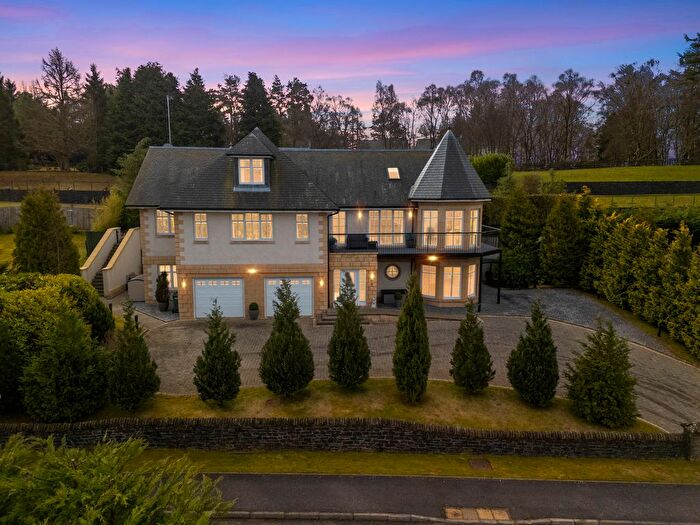 5 Bedroom Detached House For Sale In Braeside, Kirkton Of Auchterhouse, Dundee, Angus, DD3