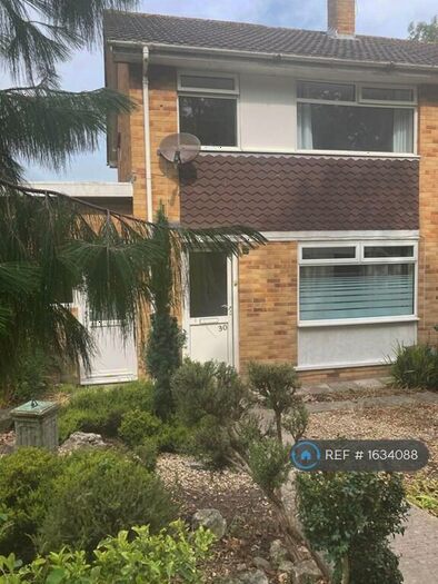 3 Bedroom Terraced House To Rent In Austin Road, Glastonbury, BA6