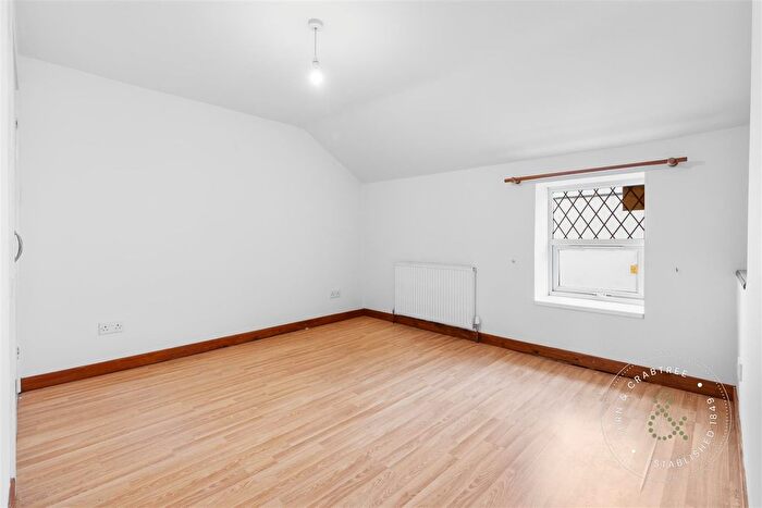 2 Bedroom End Of Terrace House To Rent In Cardiff Road, Taffs Well, Cardiff, CF15