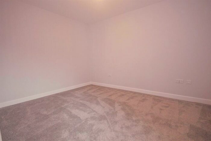 2 Bedroom Apartment To Rent In Sir Isaacs Walk, Colchester, CO1