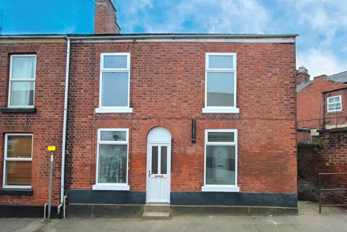 2 Bedroom Terraced House For Sale In Waggs Road, Congleton, Cheshire, CW12