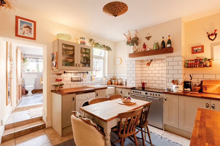2 Bedroom Terraced House For Sale In Speedwell Road, St George, BS5