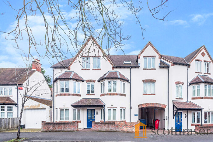 1 Bedroom Flat To Rent In Saxon Court, Stephen Road, OX3