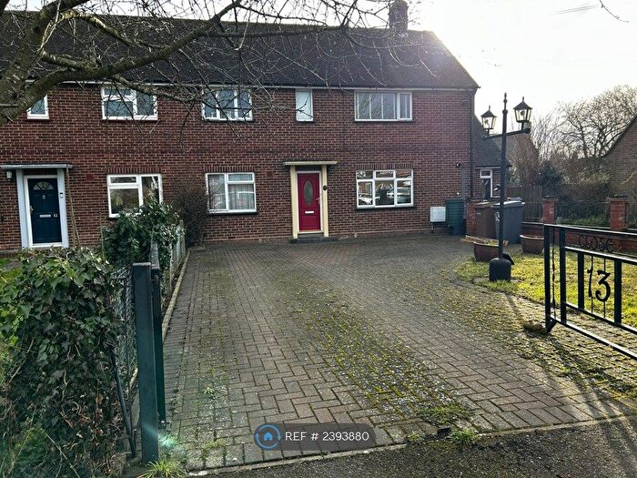 2 Bedroom Maisonette To Rent In Fosters Close, Writtle, Chelmsford, CM1