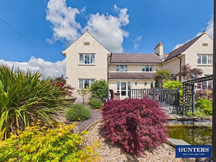 6 Bedroom Semi-Detached House For Sale In Annan Road, Gretna, DG16