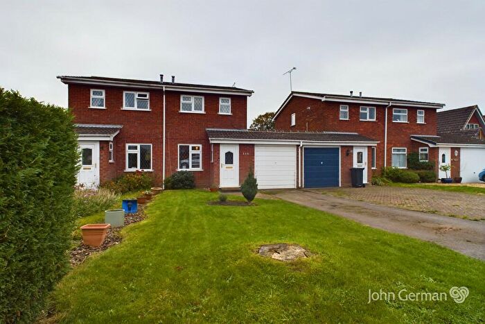 2 Bedroom Semi-Detached House For Sale In Park Road, Barton Under Needwood, DE13