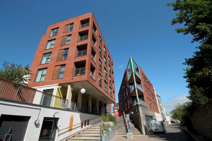 2 Bedroom Flat To Rent In Paintworks, Arnos Vale, Bristol, BS4