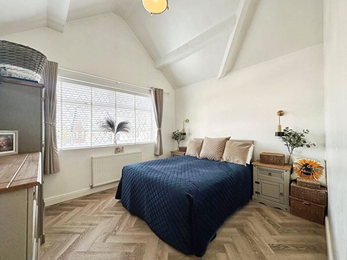 2 Bedroom Semi-Detached Bungalow For Sale In Holden Avenue, Bury, BL9
