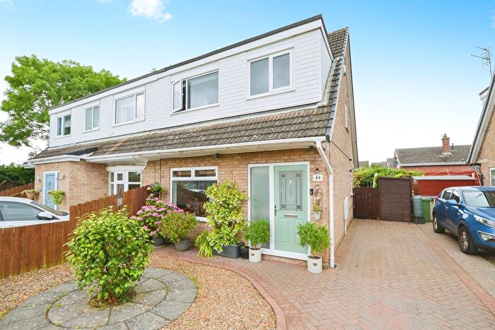 3 Bedroom Semi-Detached House For Sale In Fleetham Grove, Stockton-On-Tees, TS18