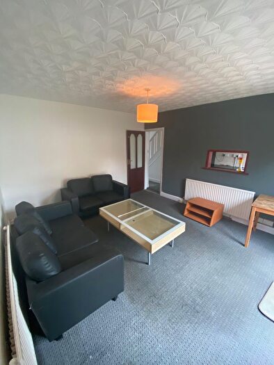 4 Bedroom Terraced House To Rent In Cardigan Lane, Hyde Park, Leeds, LS6