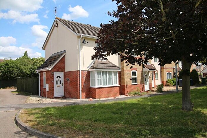 2 Bedroom End Of Terrace House To Rent In Reed Close, Chatteris, PE16