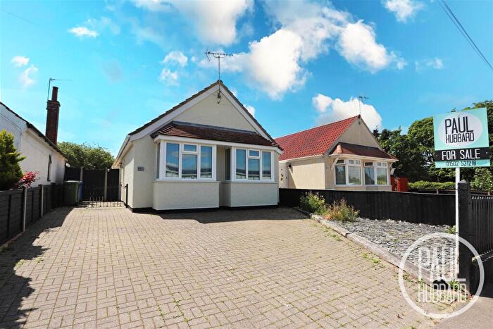3 Bedroom Detached Bungalow For Sale In Stradbroke Road, Pakefield, NR33