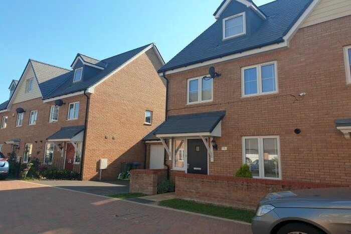 3 Bedroom Property To Rent In Conference Road, Aylesbury, HP18
