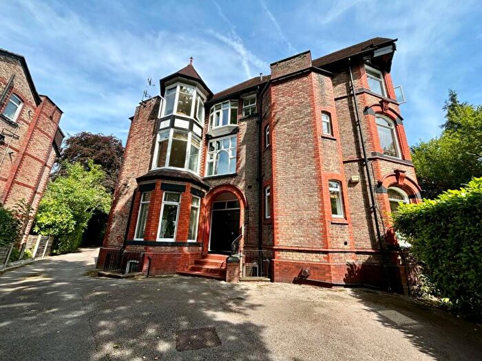 2 Bedroom Duplex To Rent In Moorfield House, Didsbury, Manchester, M20