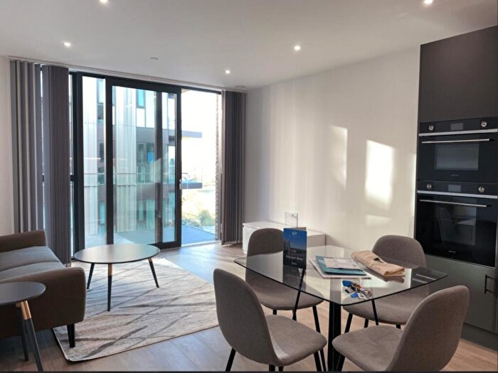 2 Bedroom Apartment For Sale In Flat, Willowbrook House, Coster Avenue, London, N4