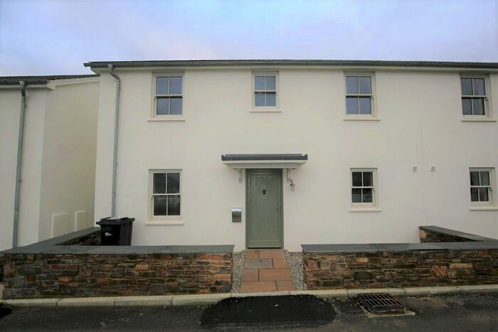 3 Bedroom Terraced House To Rent In Bee Farm Mews, South Molton, EX36