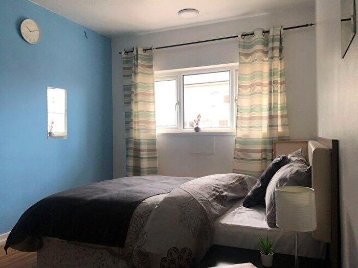 1 Bedroom Flat To Rent In Alpha Grove, E14