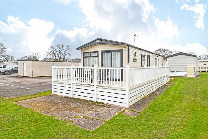 2 Bedroom Park Home For Sale In Rowan, Hoburne Bashley Holiday Park, New Milton, Hampshire, BH25
