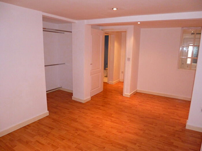 1 Bedroom Flat To Rent In Bf Windsor Road, Town Moor, DN2
