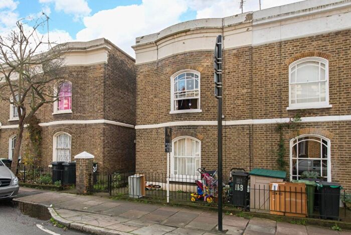 1 Bedroom Flat To Rent In Albyn Road, Deptford, London, SE8