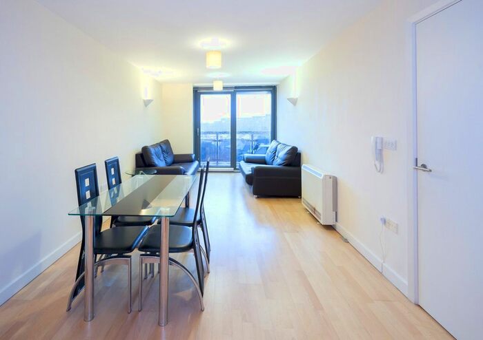 2 Bedroom Flat To Rent In Christchurch Road, London SW19