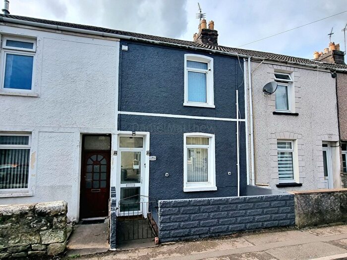 2 Bedroom Terraced House For Sale In Cemetery Road, Bridgend, CF31