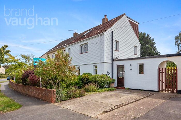 3 Bedroom Semi-Detached House For Sale In Willow Way, Hurstpierpoint, Hassocks, West Sussex, BN6