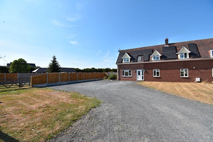 4 Bedroom Semi-Detached House For Sale In Harwich Road, Lawford, Manningtree, CO11