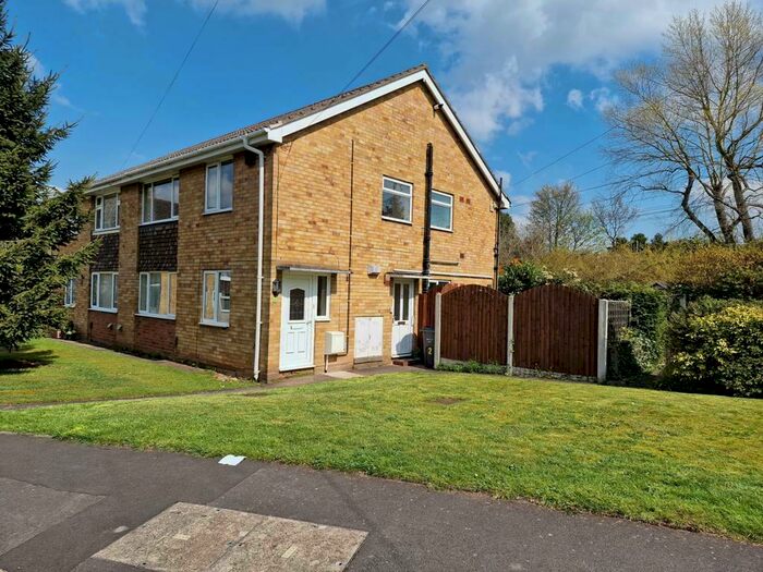 2 Bedroom Maisonette To Rent In Wilkinson Close, Sutton Coldfield, B73