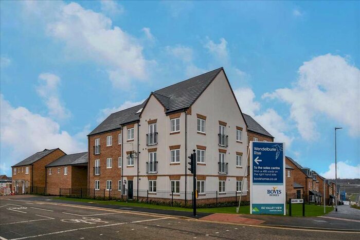 2 Bedroom Flat To Rent In Wendelburie Rise, Irthlingborough Road North, Wellingborough, NN8