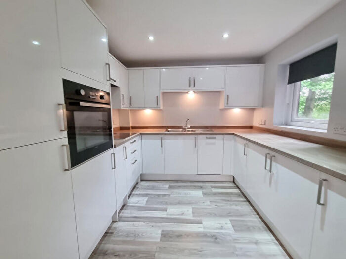 2 Bedroom Apartment To Rent In Baldwin Road, Birmingham, B30