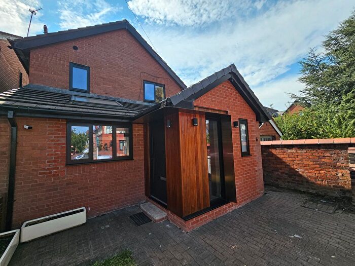3 Bedroom Detached House For Sale In Brooks Road, Manchester, M16