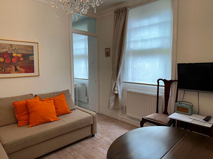 1 Bedroom Flat To Rent In Crawford Street, London, W1H