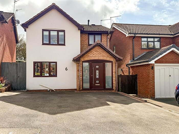 3 Bedroom Detached House For Sale In Chaffinch Drive, Biddulph, ST8