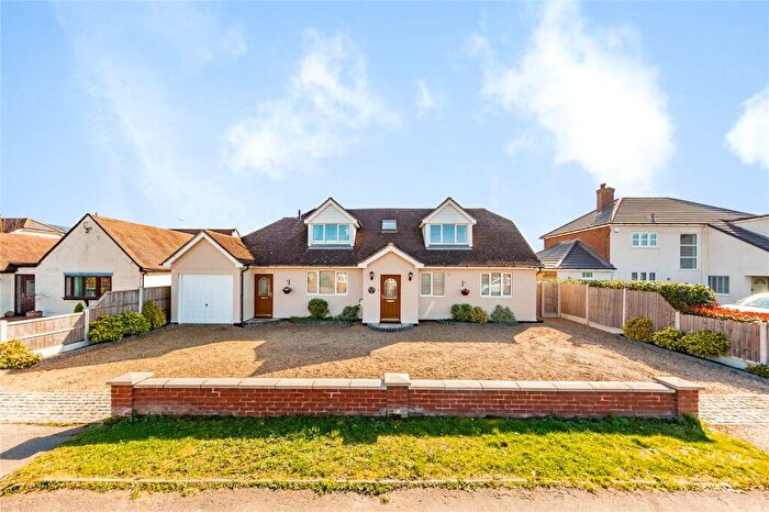5 Bedroom Detached House For Sale In Galleywood Road, Galleywood, Chelmsford, Essex, CM2