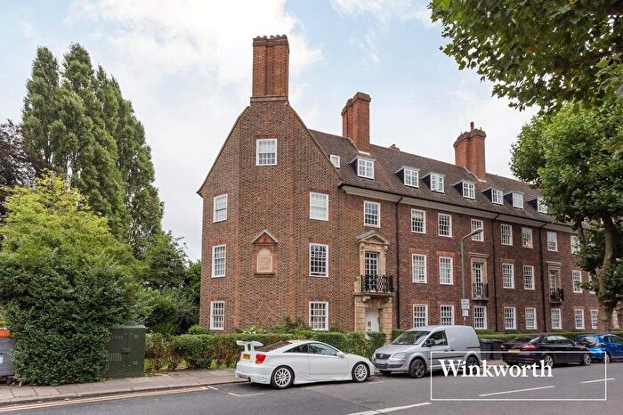2 Bedroom Flat For Sale In Temple Fortune Court, Temple Fortune Lane, Temple Fortune, London, NW11