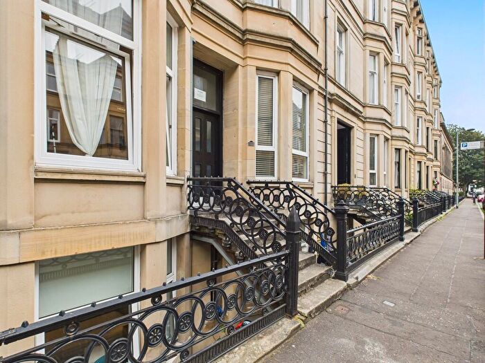 3 Bedroom Apartment To Rent In Bentinck Street, Kelvingrove, Glasgow, G3