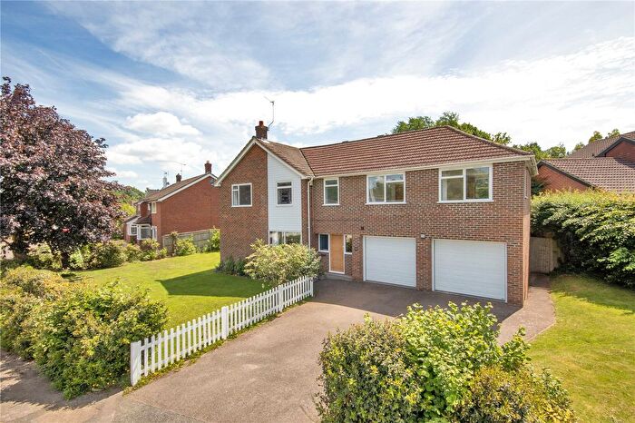 5 Bedroom Detached House For Sale In Chipstead Park, Sevenoaks, Kent, TN13